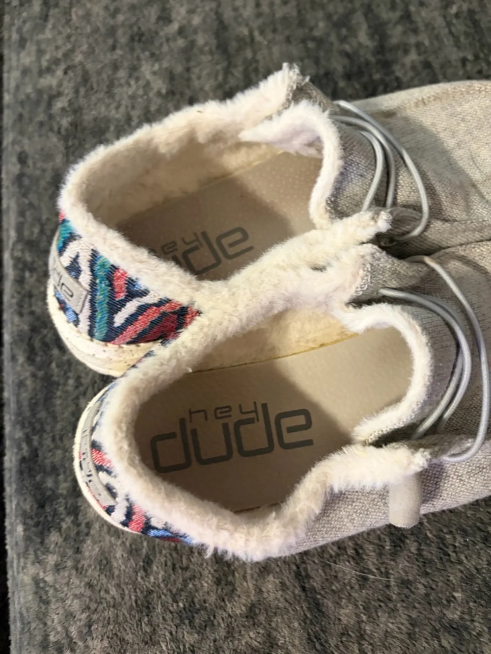 Wendy hey dudes size 7